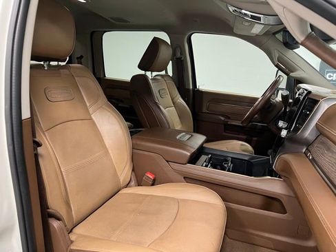 Used 2024 RAM 3500 Limited w/ Safety Group image 66