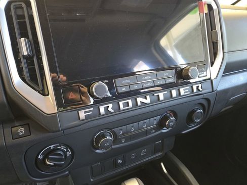 New 2026 Nissan Frontier SV w/ Tow Package AWD/4WD image 13