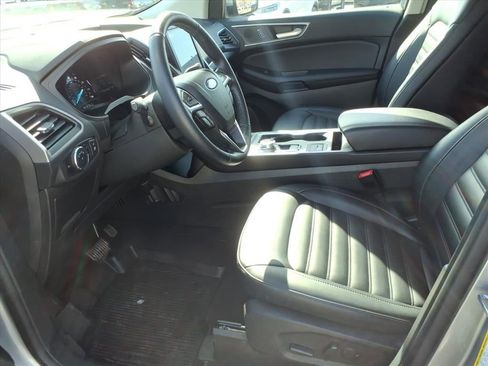 Used 2023 Ford Edge SEL w/ Convenience Package image 11