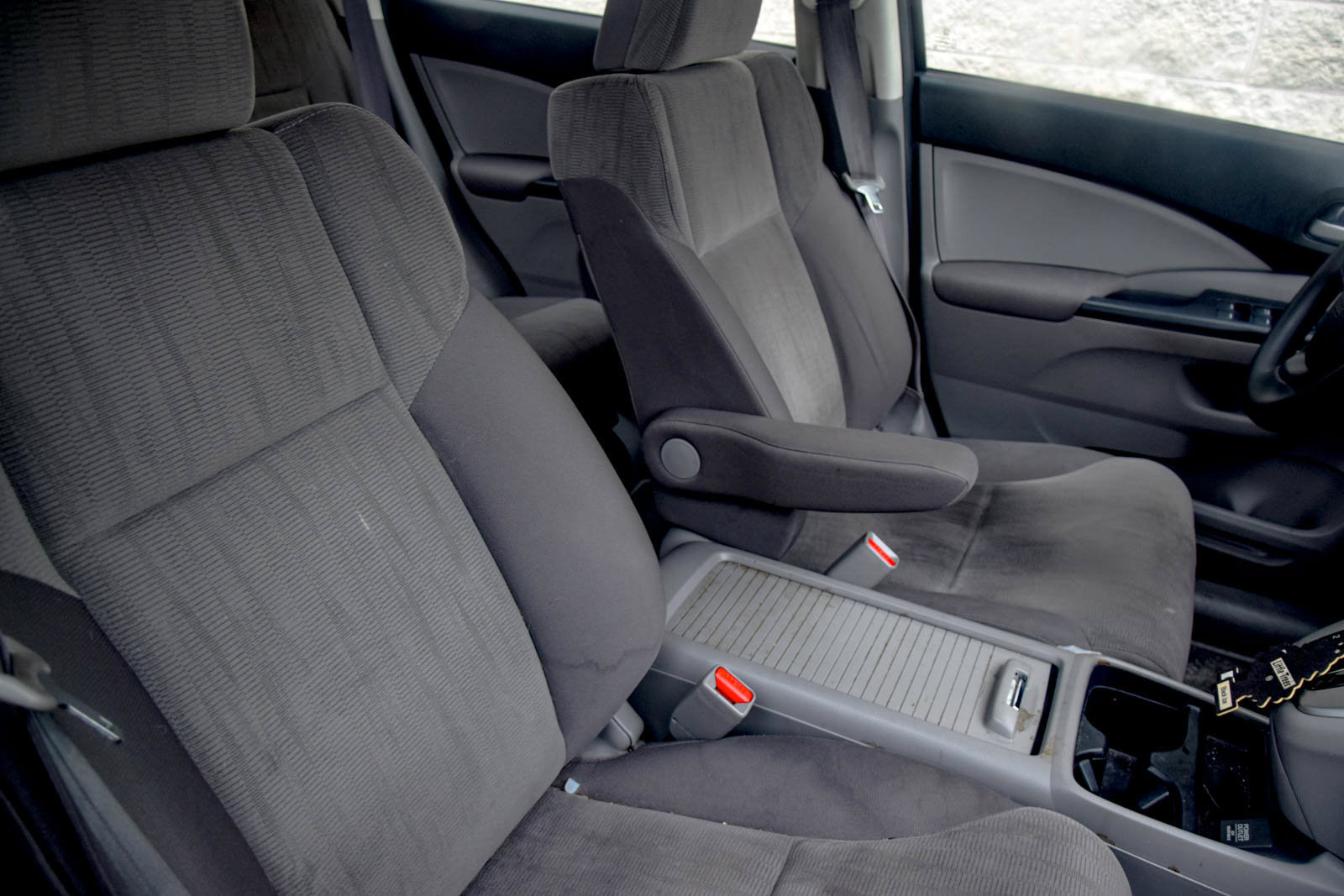 Used 2014 Honda CR-V LX image 10