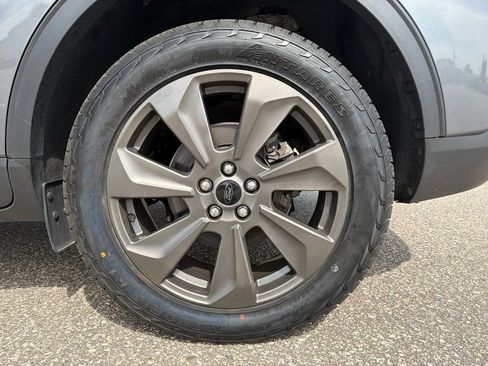 Used 2025 Ford Escape Platinum AWD/4WD image 22