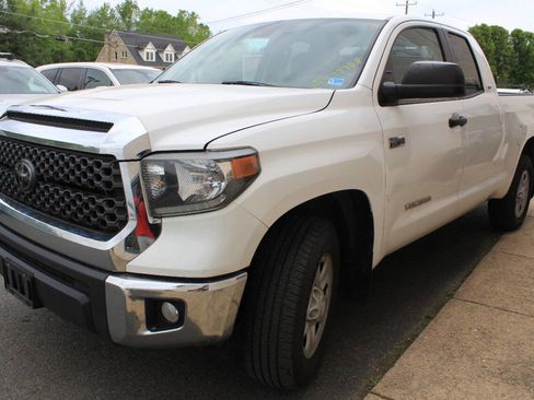 Used 2021 Toyota Tundra SR5 RWD image 5