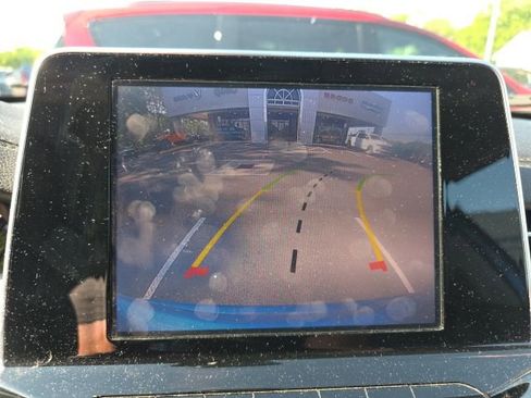 Used 2022 Jeep Compass Latitude AWD/4WD image 15