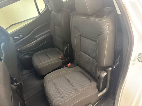 Used 2023 GMC Acadia SLE w/ Driver Convenience Package AWD/4WD image 18