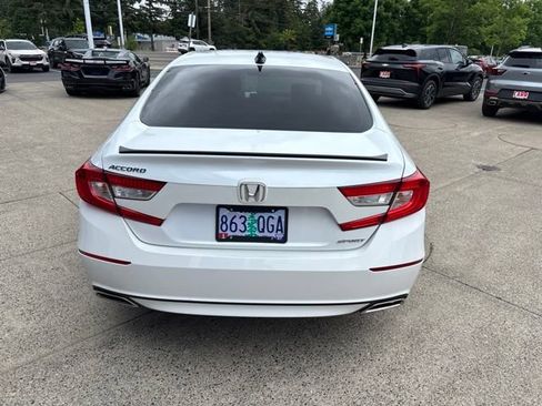 Used 2022 Honda Accord Sport image 7