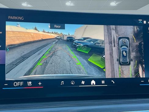 Used 2026 BMW X5 xDrive40i image 22