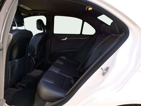 Used 2014 Mercedes-Benz C 250 Sedan image 12