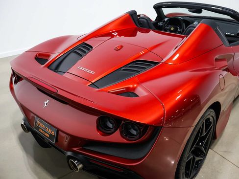 Used 2022 Ferrari F8 Tributo RWD image 68