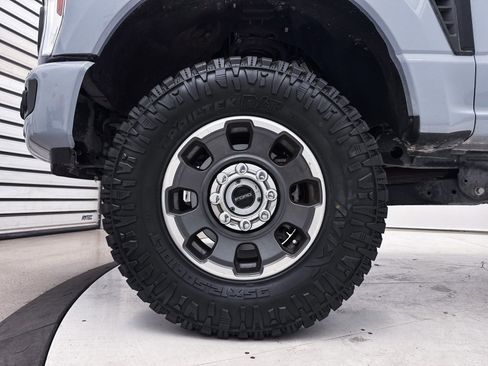 Used 2024 Ford F250 Lariat w/ Lariat Ultimate Package image 15