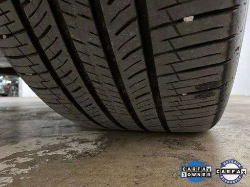 Used 2025 Volkswagen Atlas Cross Sport SE w/ Black Wheel Package image 99