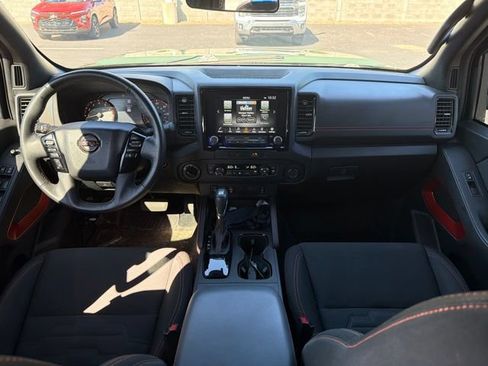 Used 2022 Nissan Frontier PRO-4X AWD/4WD image 13