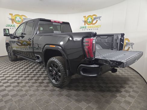 Used 2026 GMC Sierra 2500 AT4 w/ AT4 Premium Plus Package AWD/4WD image 30