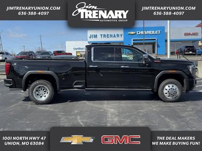 New 2026 GMC Sierra 3500 Denali w/ Denali Reserve Package