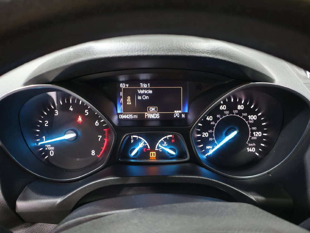 Used 2018 Ford Escape SE w/ SE Sync 3 Package AWD/4WD image 36