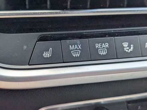 Used 2021 BMW X7 M50i AWD/4WD image 21