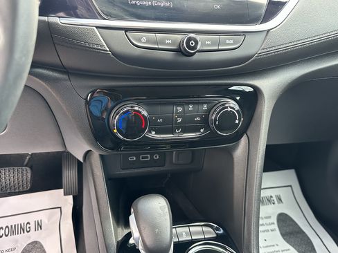 Certified 2023 Buick Encore GX Preferred w/ Cold Weather Comfort Package FWD image 24