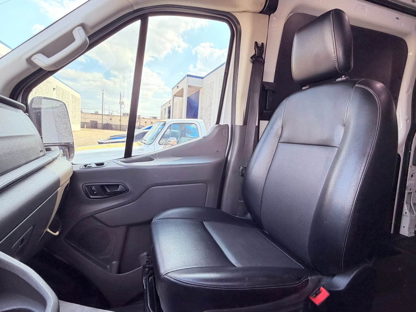 Used 2020 Ford Transit 250 Medium Roof w/ Load Area Protection Package RWD image 13