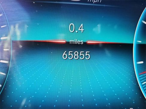 Used 2020 Mercedes-Benz GLE 350 4MATIC image 12