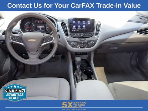 Used 2025 Chevrolet Malibu LS image 30