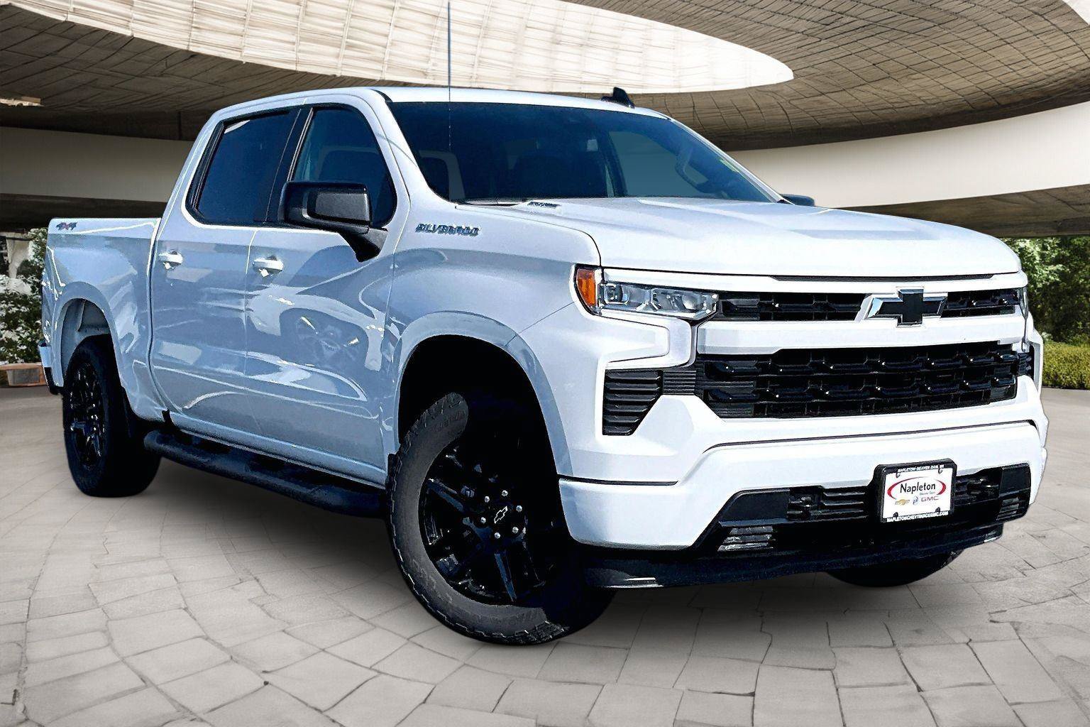 New 2026 Chevrolet Silverado 1500 RST AWD/4WD image 2