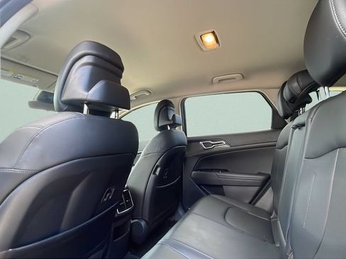 Certified 2025 Kia Sportage EX AWD/4WD image 16