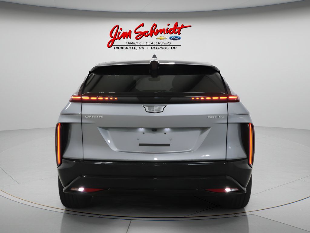 Used 2024 Cadillac Lyriq Sport AWD/4WD image 5