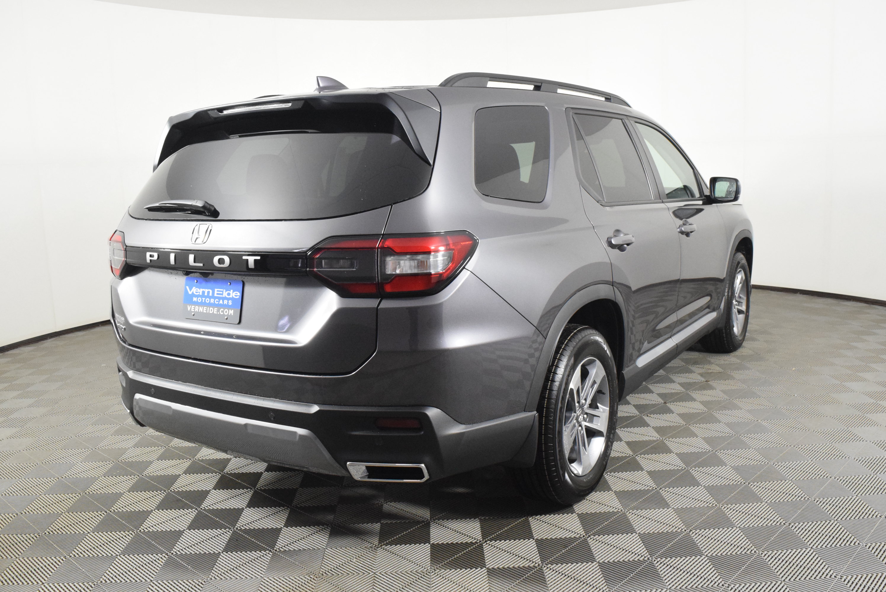 New 2026 Honda Pilot EX-L image 6