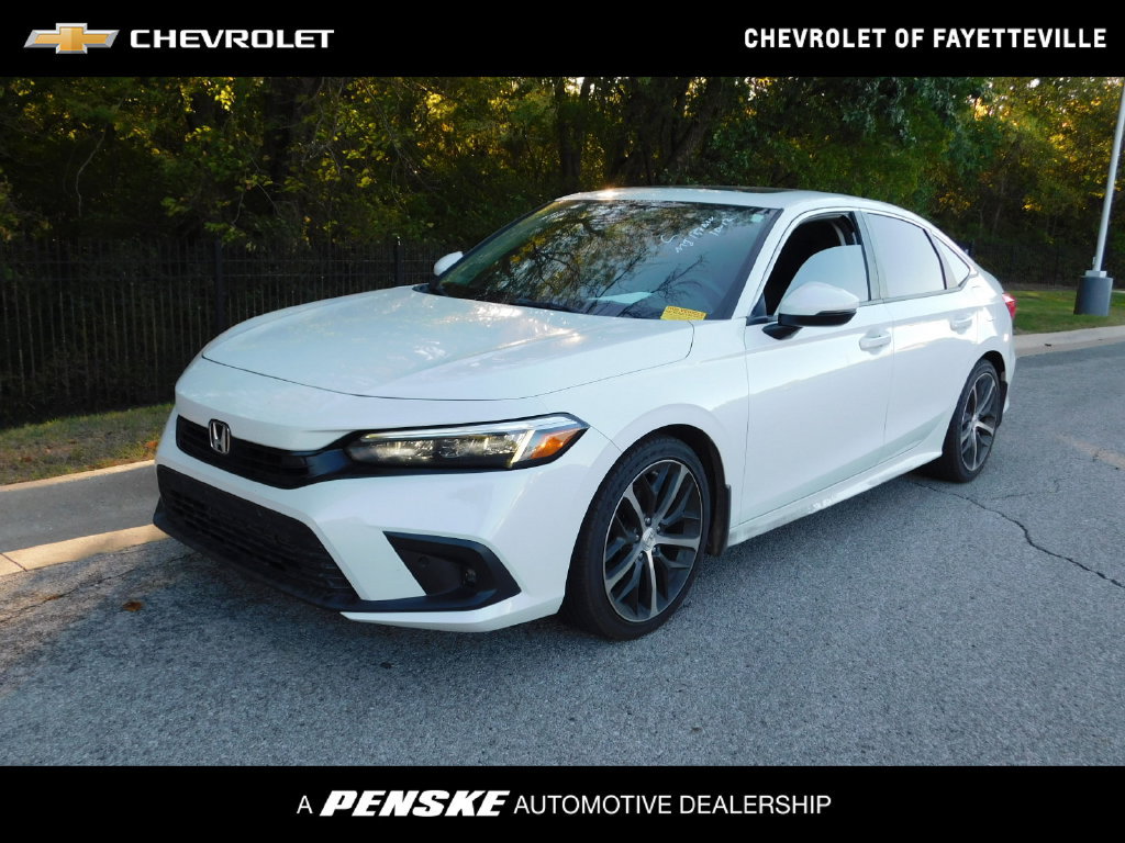Used 2022 Honda Civic Touring image 1