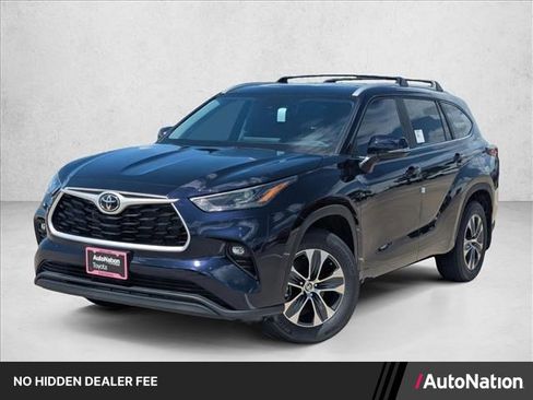 New 2026 Toyota Highlander XLE AWD/4WD image 1