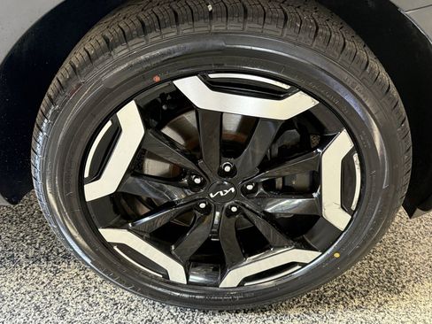 Used 2023 Kia Telluride S AWD/4WD image 30