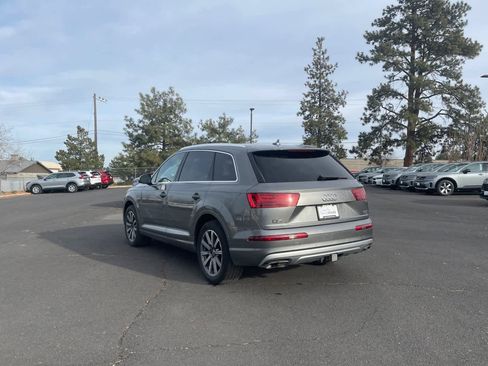 Used 2017 Audi Q7 3.0T Premium Plus w/ Premium Plus Package image 6