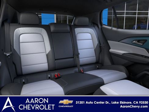 New 2026 Chevrolet Equinox EV LT image 17