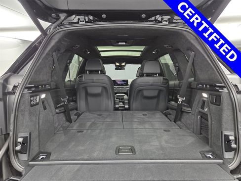 Used 2023 BMW X7 xDrive40i w/ M Sport Package image 22