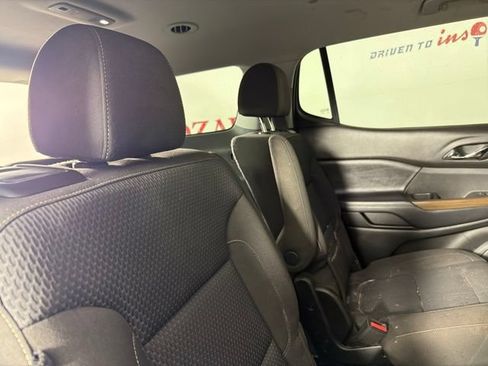 Used 2020 GMC Acadia SLE w/ Driver Convenience Package FWD image 18