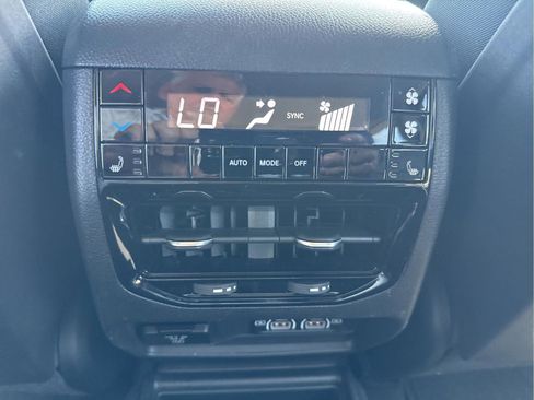 Certified 2023 Jeep Grand Cherokee L Limited RWD image 25