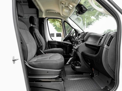 Used 2023 RAM ProMaster 2500 image 30