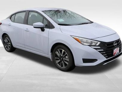 New 2025 Nissan Versa SV w/ Trunk Package