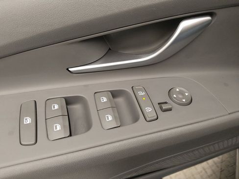 Used 2024 Hyundai Elantra SEL image 27