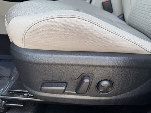 Used 2020 Kia Soul EX image 17