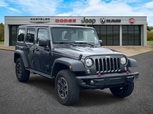 Used 2017 Jeep Wrangler Unlimited Rubicon AWD/4WD image 1