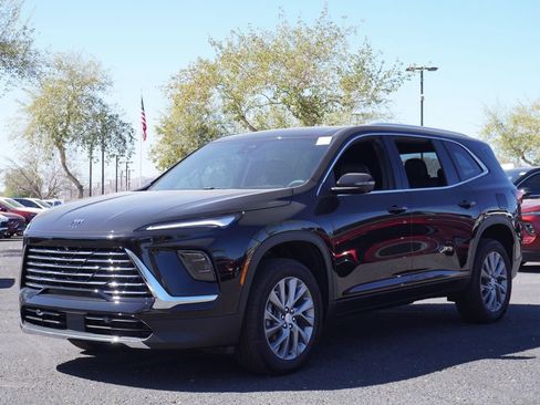 New 2025 Buick Enclave Preferred image 4