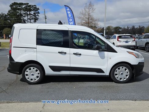 Used 2019 Ford Transit Connect XL image 6