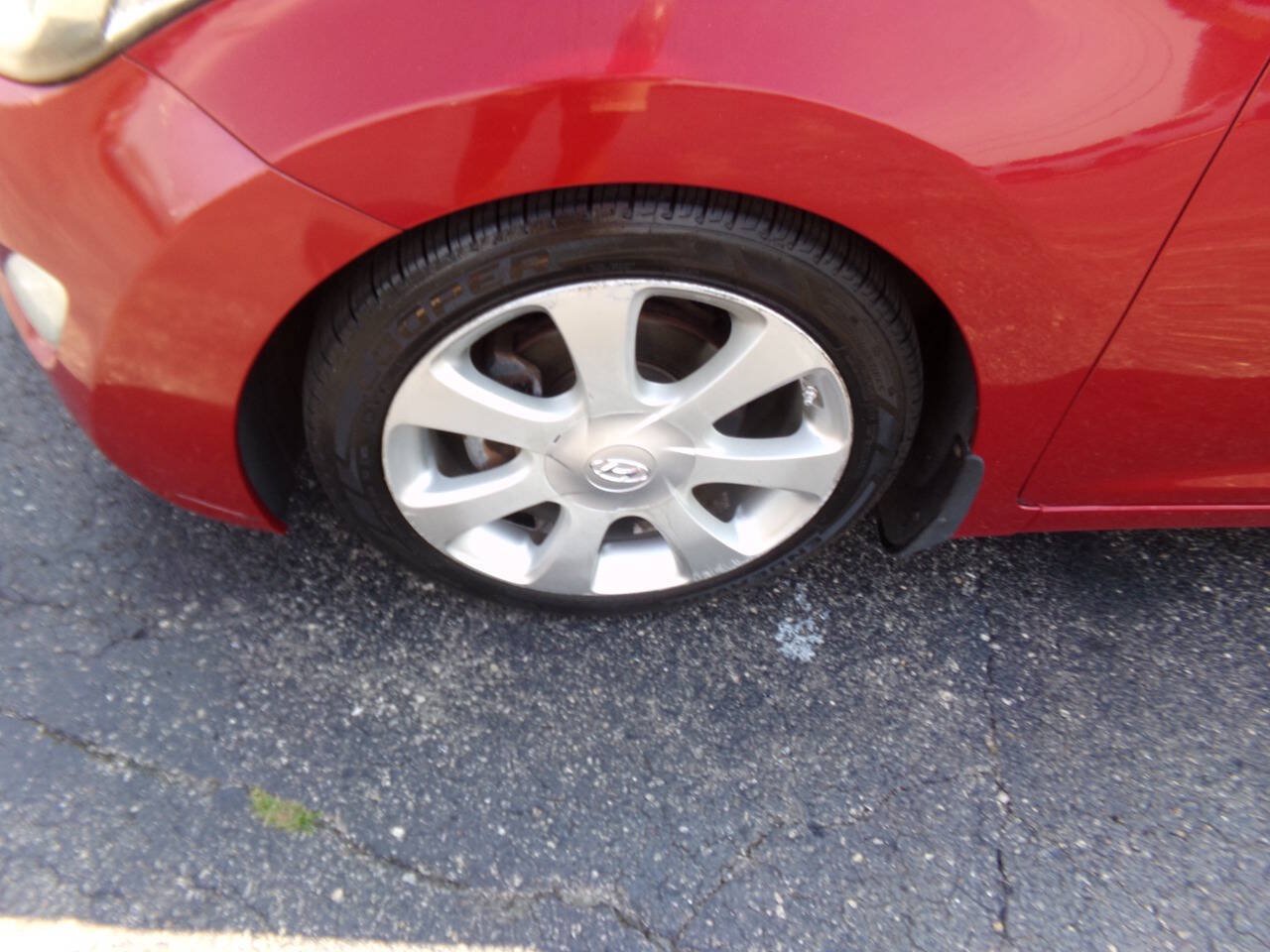 Used 2013 Hyundai Elantra Limited FWD image 33