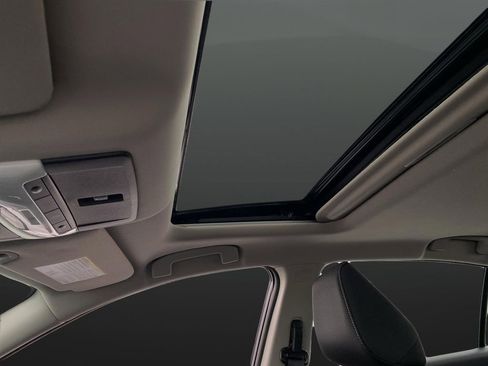 New 2025 Nissan Altima 2.5 SV w/ SV Special Edition Package image 7