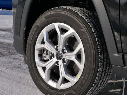 New 2026 Jeep Compass Latitude