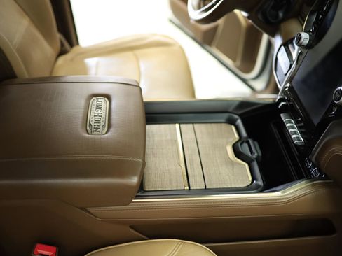 Used 2024 RAM 3500 Limited image 75