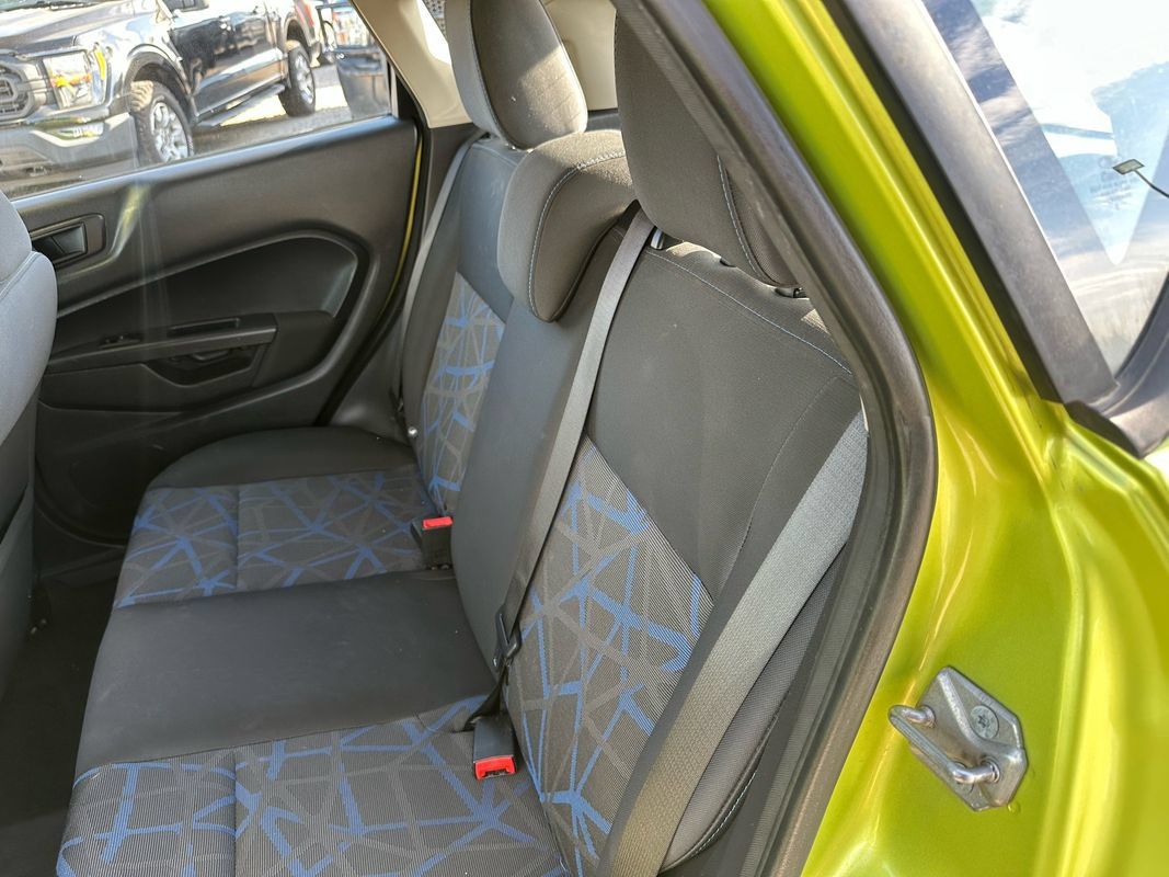 Used 2011 Ford Fiesta SE w/ 203A Rapid Spec Order Code FWD image 31