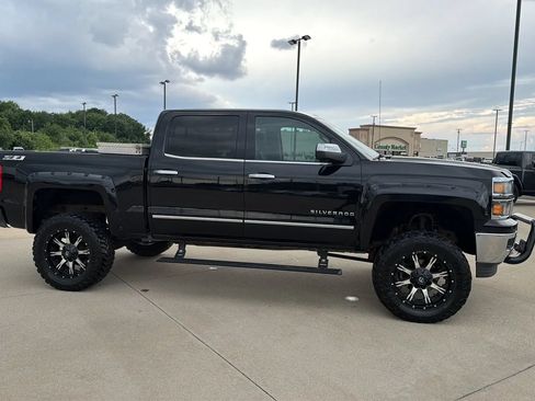 Used 2014 Chevrolet Silverado 1500 LTZ Z71 w/ LTZ Plus Package AWD/4WD image 26