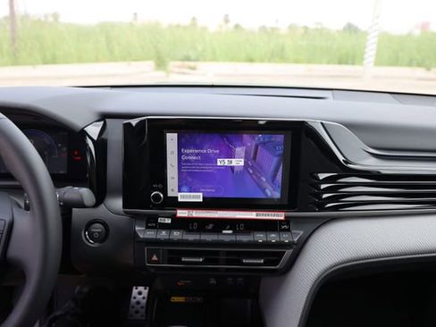 New 2026 Toyota Camry SE image 17