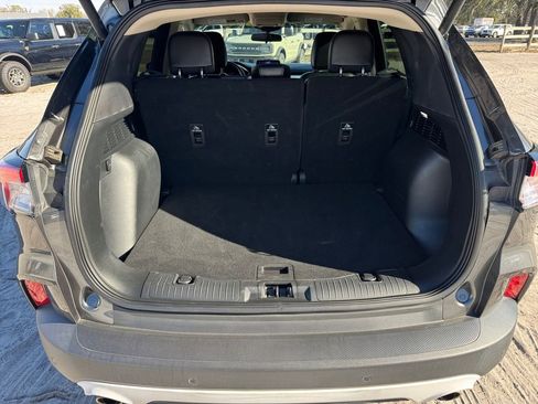 Used 2020 Ford Escape SEL image 29